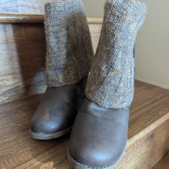 Y2K Boots By Muk Luks With Sweater Cuff And Lug Sole Size 9 - Picture 10 of 13